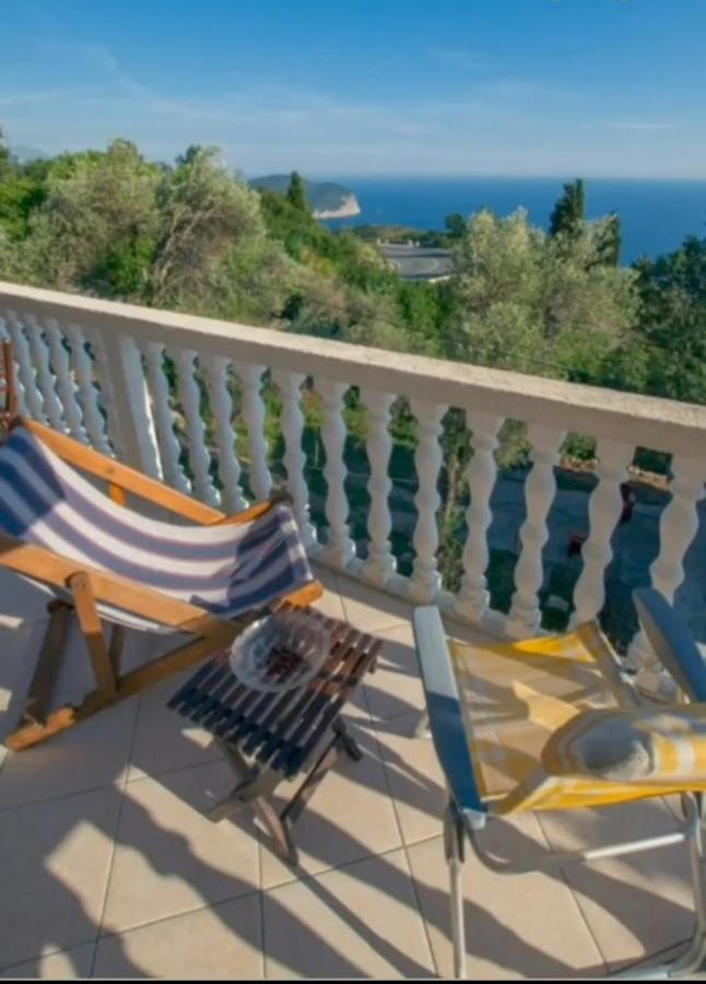 House Stijepovic Villa Petrovac ภายนอก รูปภาพ